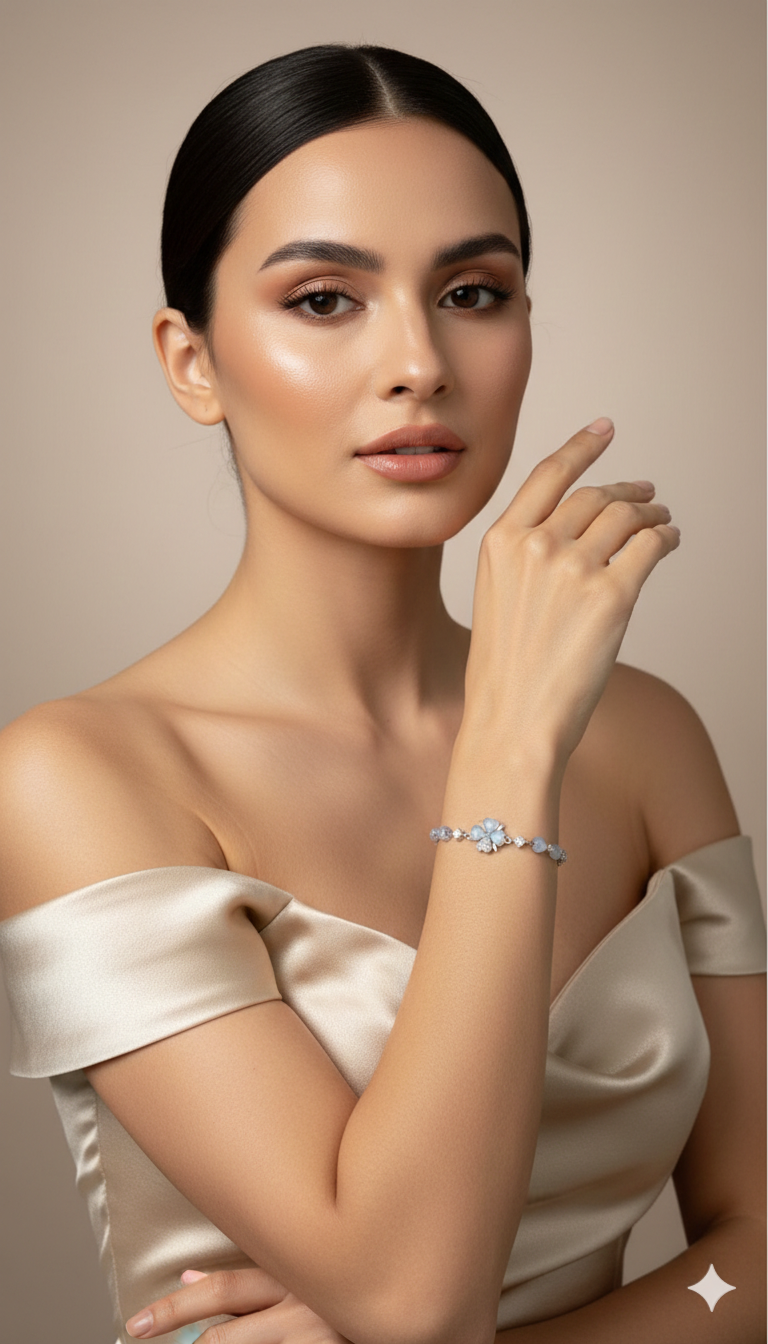 D’ORO — ARIA | Iridescent Clover & Heart Adjustable Bolo Bracelet